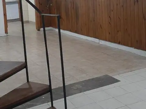 Depto Tipo Casa en Alquiler de 1 dormitorio