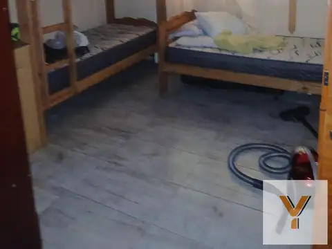 Casa 2 ambientes con 2 baños