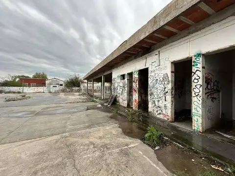 VENTA LOTE 1945 M2 MERLO FRENTE 55 MTS PERMUTA