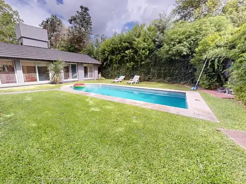 Casa en Venta en Pablo Nogues, USD 314.000