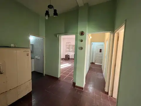 CASA - 4 AMBIENTES - MERLO