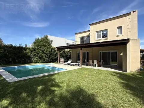 Venta casa 4 ambientes en Los Castaños, Nordelta