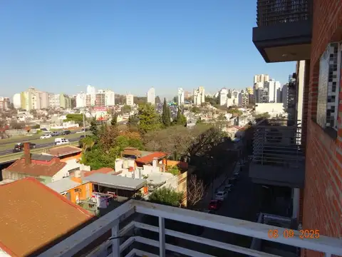 Zuviria 800 - 2 ambientes muy luminosos
