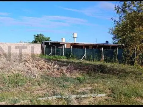 miralles 11100, Piso 0
