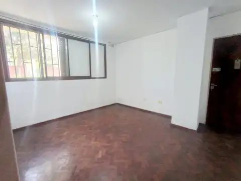 Departamento en Alquiler 49 años