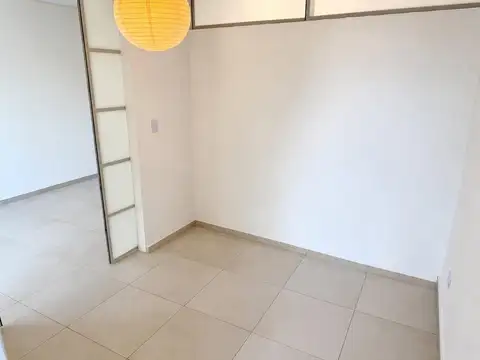 DEPARTAMENTO 2 AMBIENTES S/ AV. VERGARA