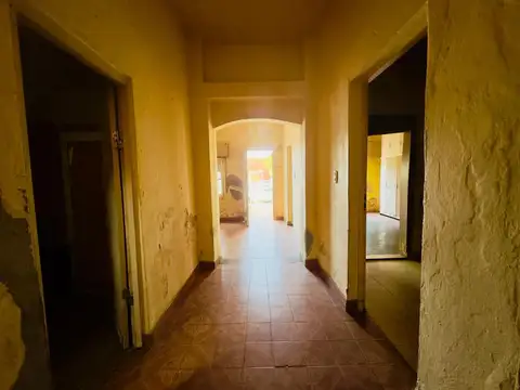 casa tipo ph en planta baja al frente en boulogne