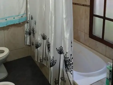 Casa 3 ambientes con 3 baños