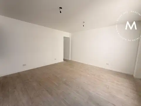 Departamento en Alquiler en Caseros, $ 650.000