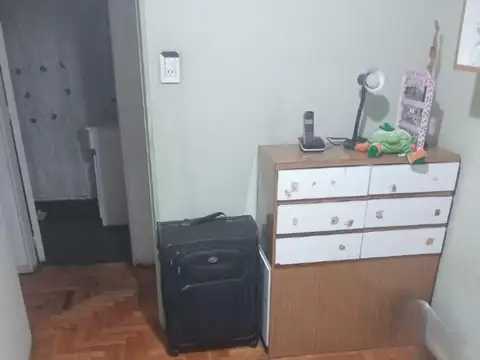 Semipiso de 60 m² 3 Ambientes con Dependencia - Venta en Vil