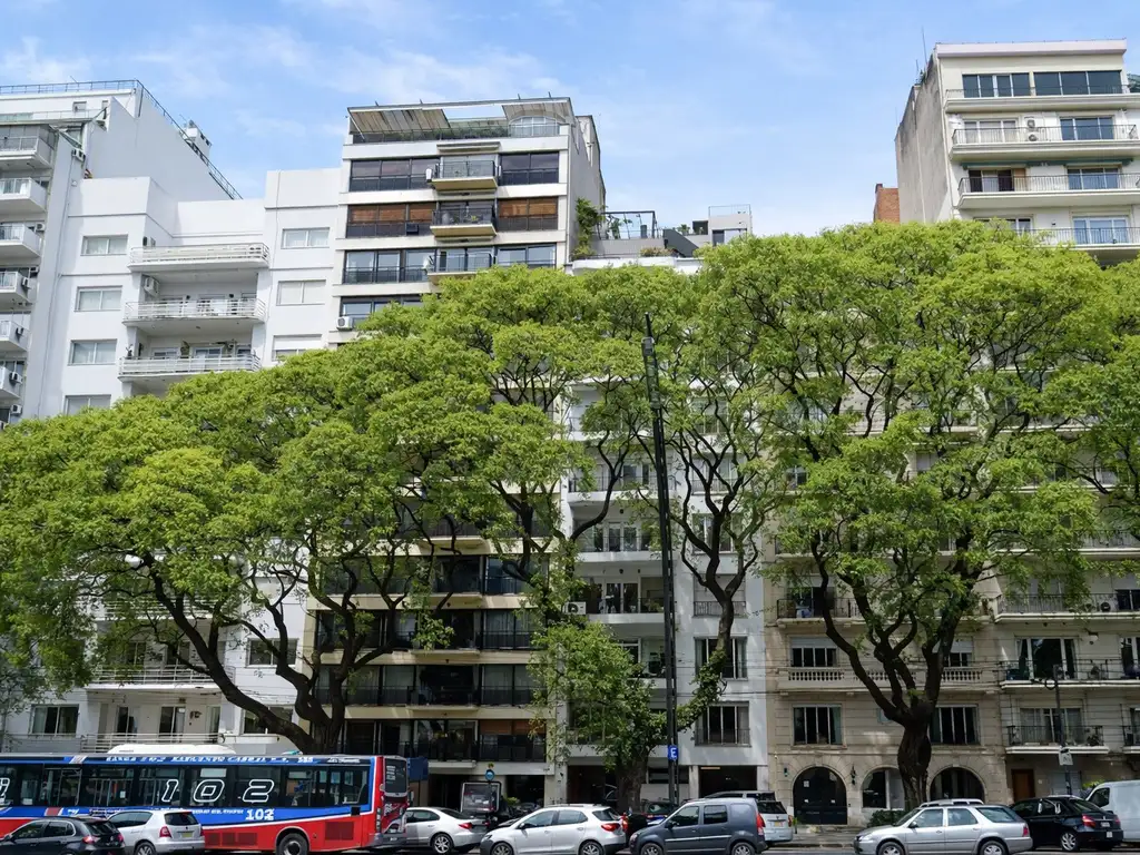 Avenida Libertador 2700