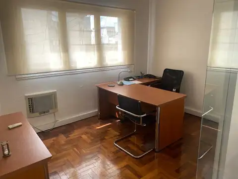Oficina en Venta en San Nicolás, USD 79.000