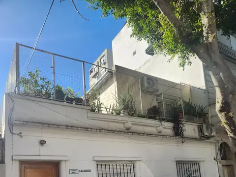 Depto Tipo Casa en Venta de 3 ambientes