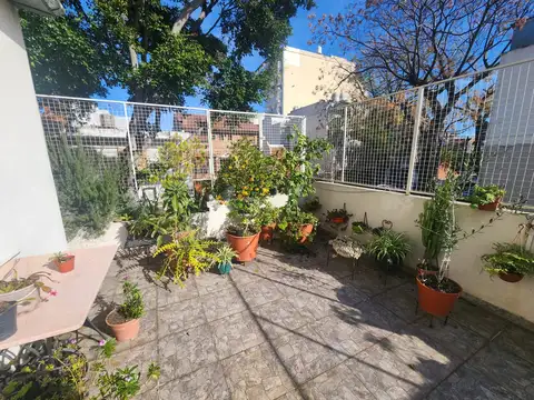 PH al frente con terraza propia SIN EXPENSAS
