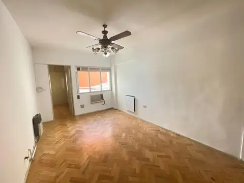 Espinosa 100, Piso 2°