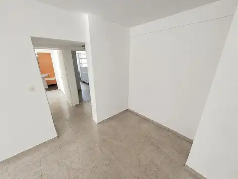 Departamento en Alquiler en Monserrat, $ 850.000