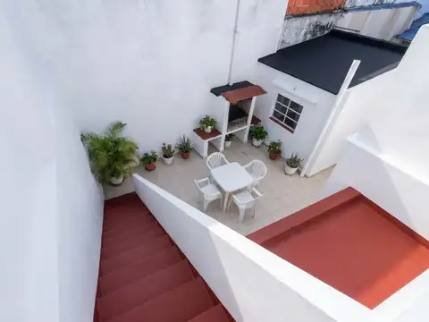 VENTA Casa 3 Amb con Patio y Terraza en Lanús Este