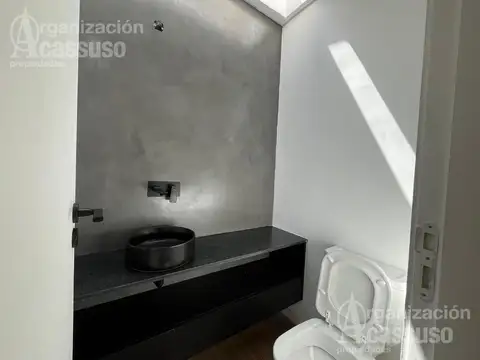 Depto Tipo Casa en Venta en Barrio Aleman, USD 325.000