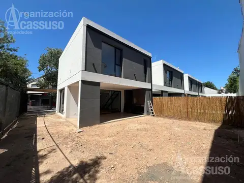 VASS Puerto Rico - Hipólito Yrigoyen 2810  Martínez - Tipología 1