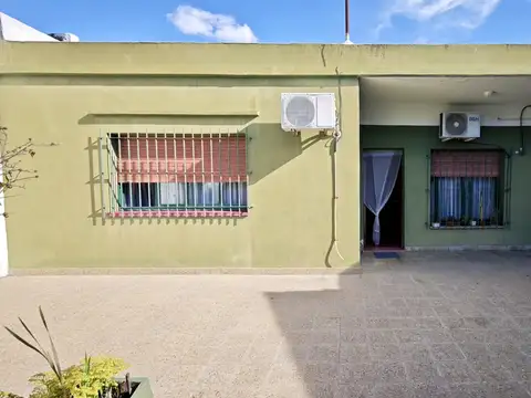 Depto Tipo Casa en Venta 33 años