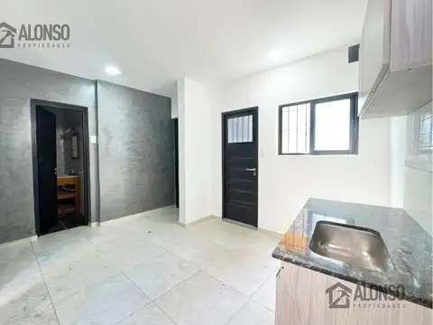 Depto Tipo Casa en Venta en Lanus Oeste, USD 120.000