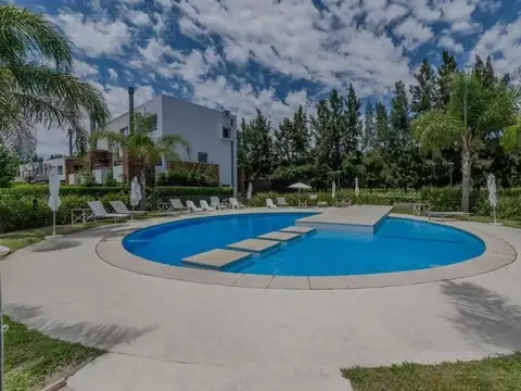 Departamento en Alquiler con 1 cocheras