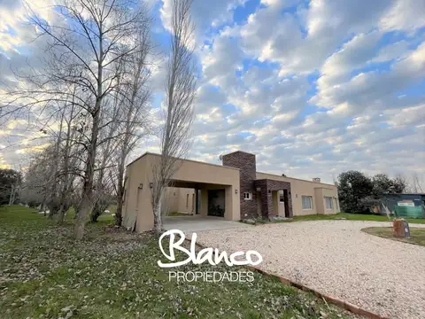 Casa  en Alquiler en La Escondida, Manzanares