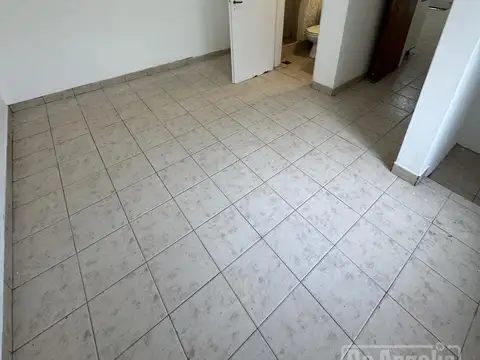 Depto Tipo Casa 2 ambientes con 1 baño