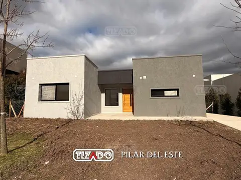 Casa en Venta en Santa Elena – Pilar del Este | 3 Dormitorios y Jardín