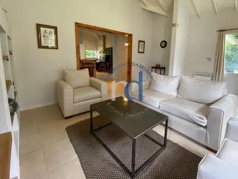 Casa en Venta con 1 cochera