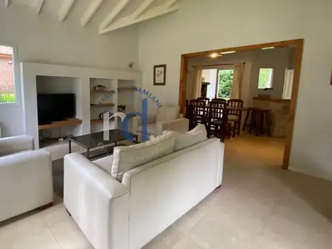 Casa en Venta de 3 dormitorios