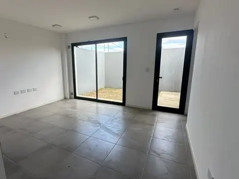 Casa en Venta en La Plata, USD 75.000