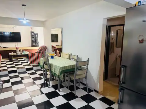 Depto Tipo Casa 3 ambientes con 1 baño