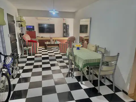 Depto Tipo Casa en Venta 21 años