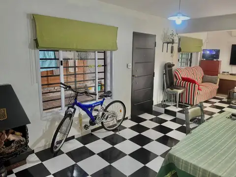 Depto Tipo Casa en Venta de 2 dormitorios