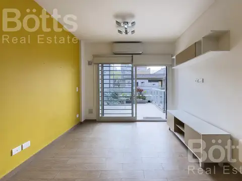 Departamento en Venta en Santos Lugares, USD 129.999