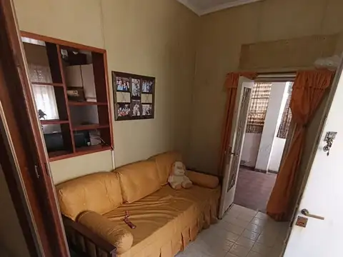Depto Tipo Casa 2 ambientes con 1 baño
