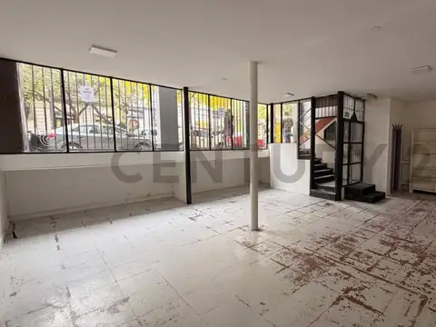 Av. Mitre 674 600, Piso 0