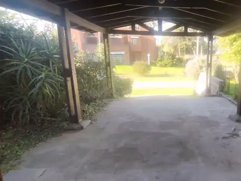 Calle 310 200, Piso PB