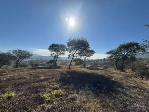 TERRENO VENTA EN LAS CAÑADAS ACCESO NORTE 1208 M2