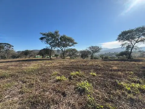 Acceso Norte. Las Cañadas. Lote 100
