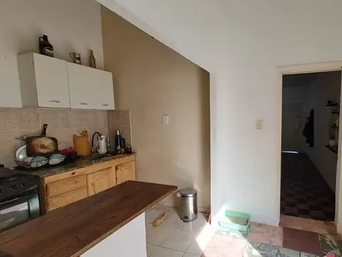 Ph 2 ambientes al frente con Patio en Centro Caseros