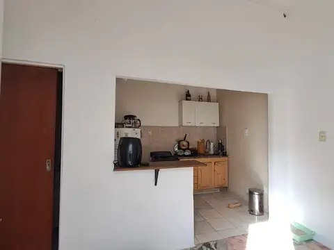 Gral Hornos 2800, Piso PB