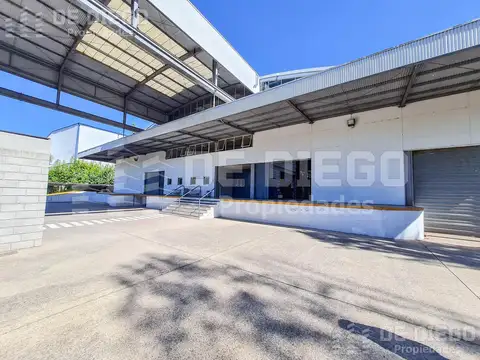 Venta con Renta Nave / Deposito  ideal industria farmaceutica / alimenticia -El Talar, Pacheco Tigre
