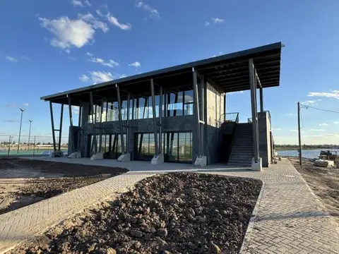 TERRENO EN VENTA EN AGUADAS LAKE