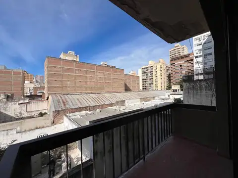 Departamento en Venta en Alberdi, USD 65.000