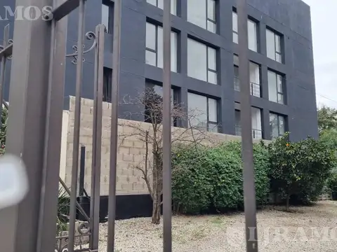 Departamento en Alquiler en Manuel Alberti, $ 950.000