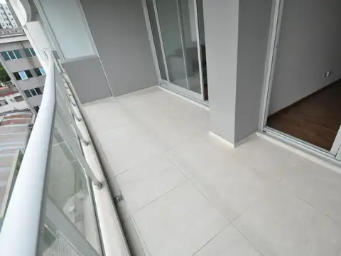 Departamento en Alquiler en Vicente Lopez Vias / Rio, USD 1.100