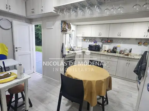 Casa 3 ambientes con 2 baños