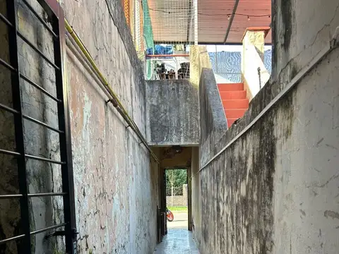 Depto Tipo Casa en Venta de 3 ambientes